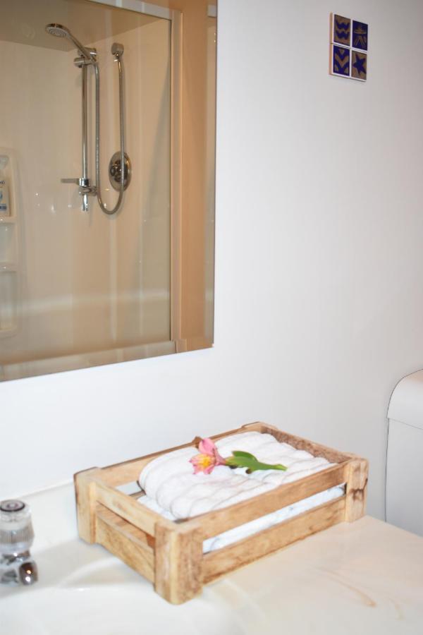 Bed and Breakfast Olivista Masterton Exterior foto
