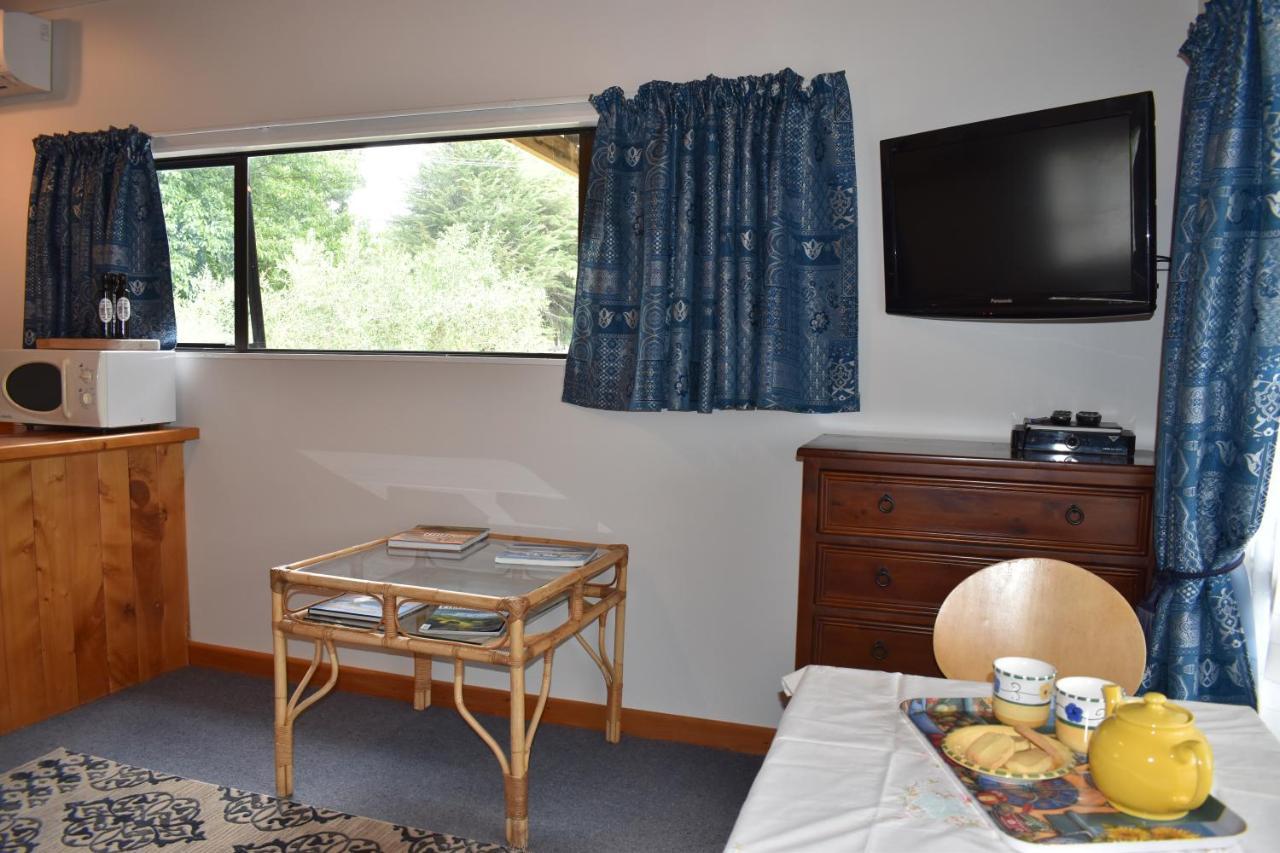Bed and Breakfast Olivista Masterton Exterior foto